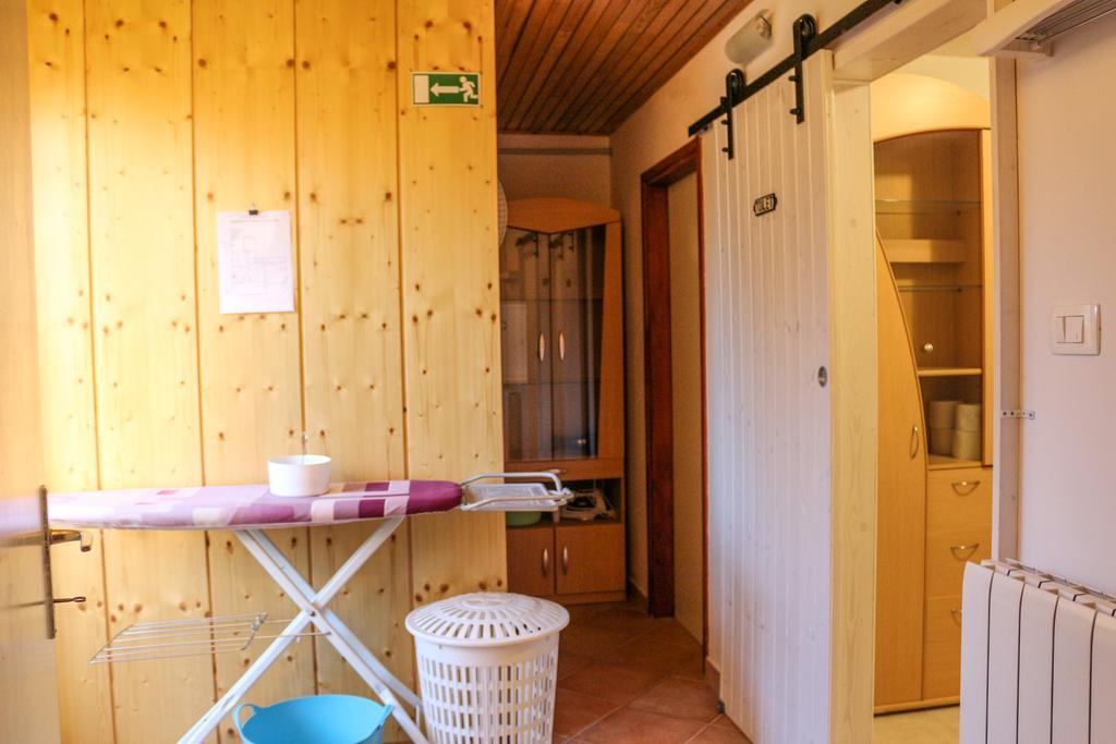 Apartment Tina Istra Buje Exterior foto